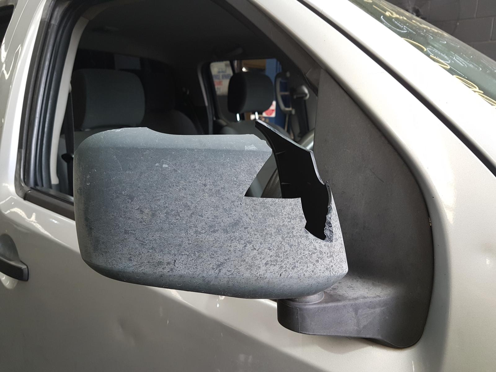 2011 Nissan Navara Ecu View Auto part Ecu Nissan Navara 2011