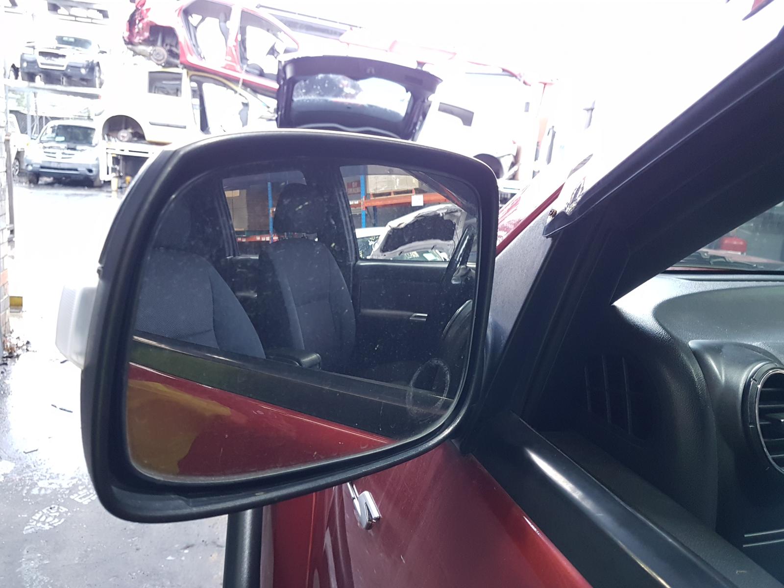 View Auto part Misc Isuzu Dmax 2011