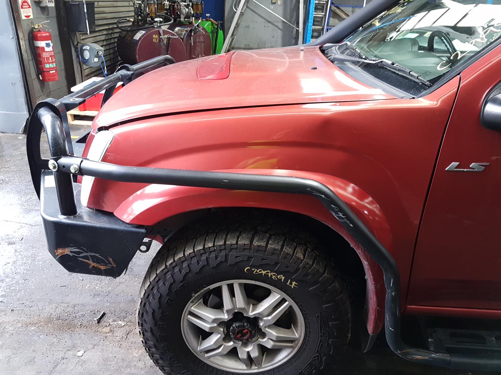 View Auto part Misc Isuzu Dmax 2011