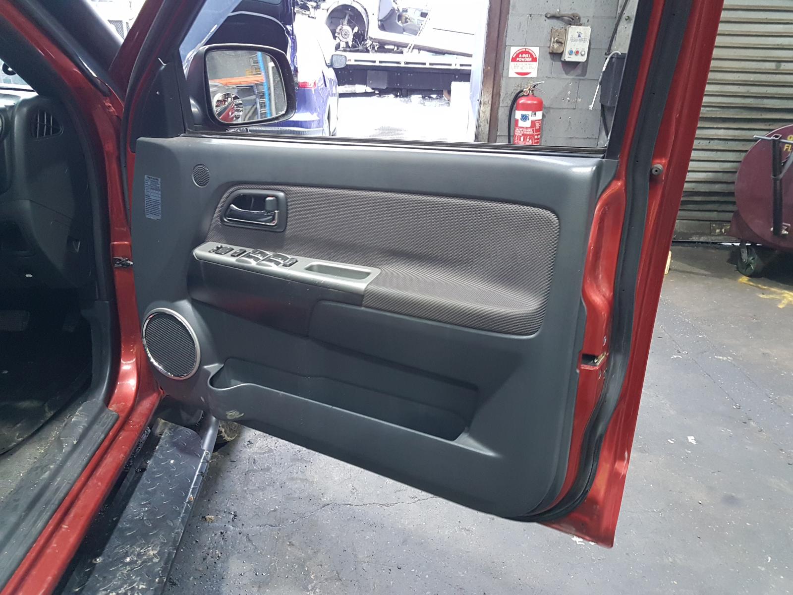 View Auto part Misc Isuzu Dmax 2011