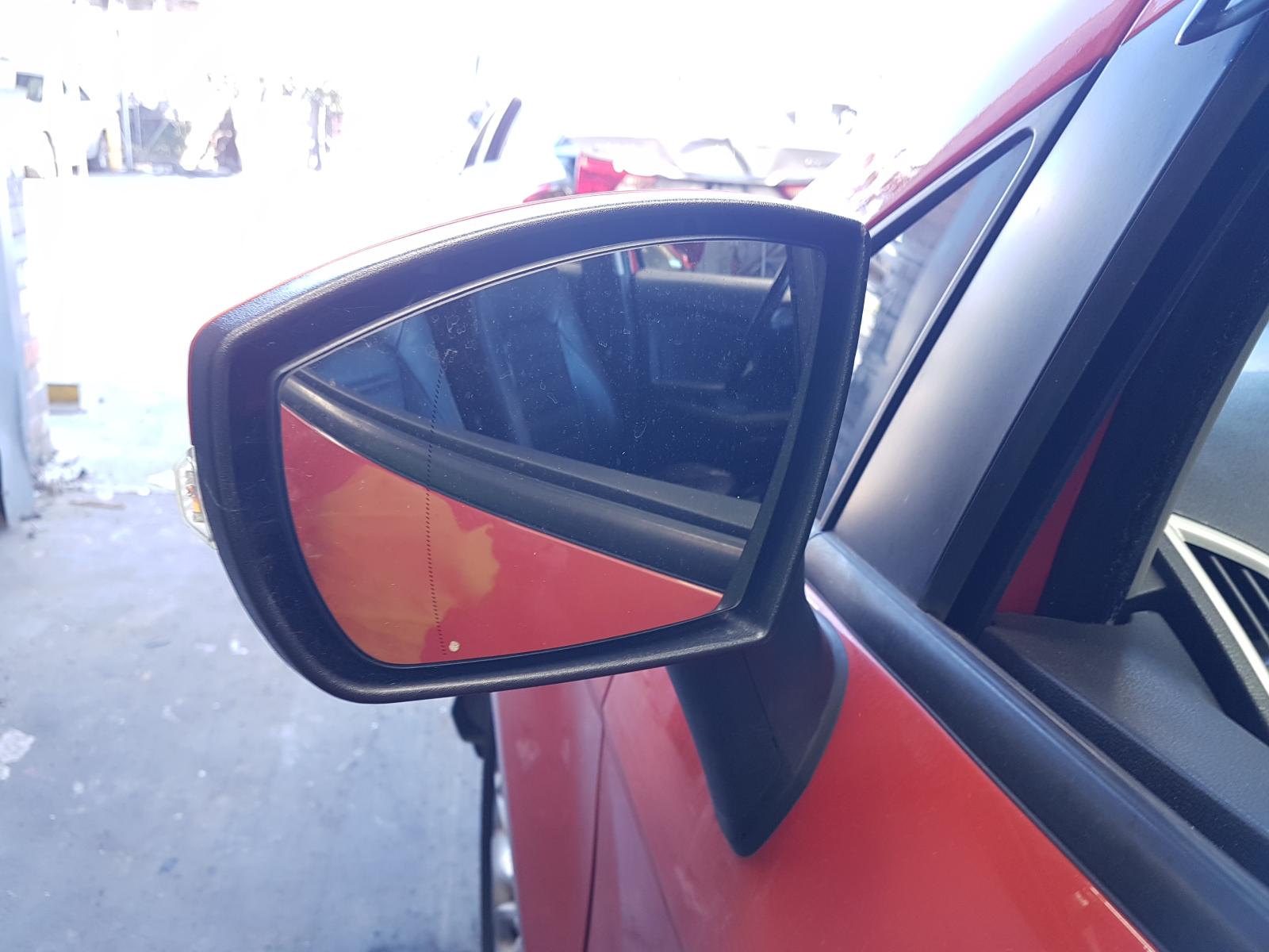 View Auto part Right Front Door Window Ford Ecosport 2014