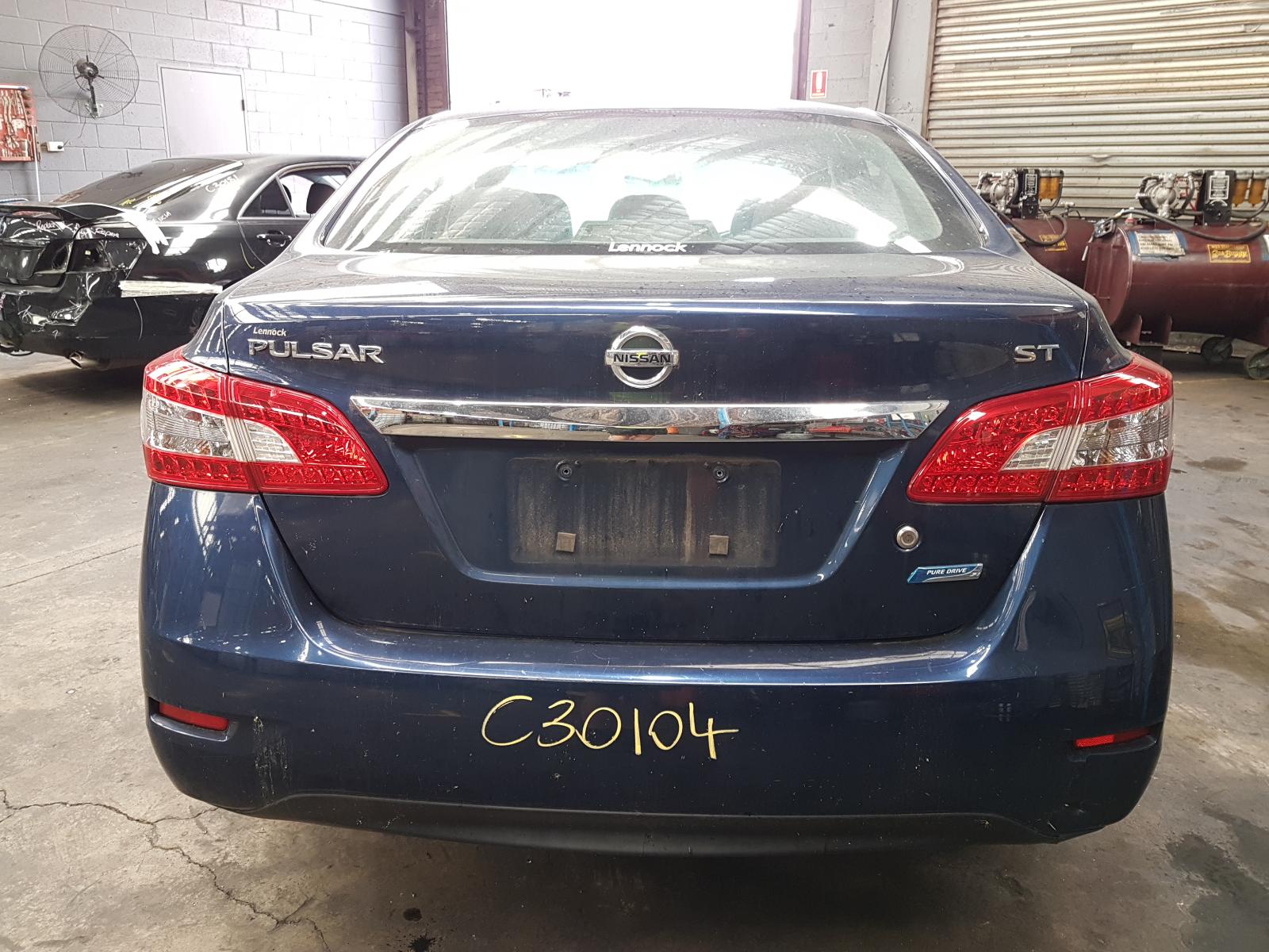 2012 Nissan Pulsar Trans/Gearbox View Auto part Trans/Gearbox Nissan Pulsar 2012