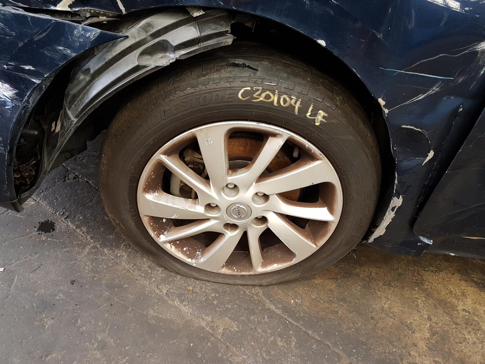 2012 Nissan Pulsar Trans/Gearbox View Auto part Trans/Gearbox Nissan Pulsar 2012