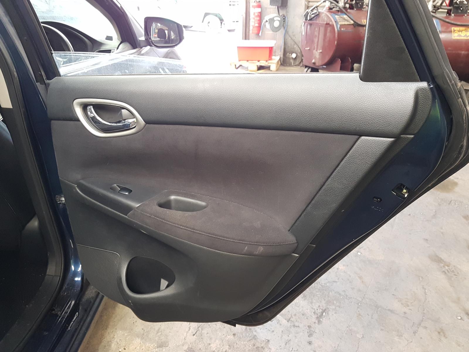 2012 Nissan Pulsar Trans/Gearbox View Auto part Trans/Gearbox Nissan Pulsar 2012