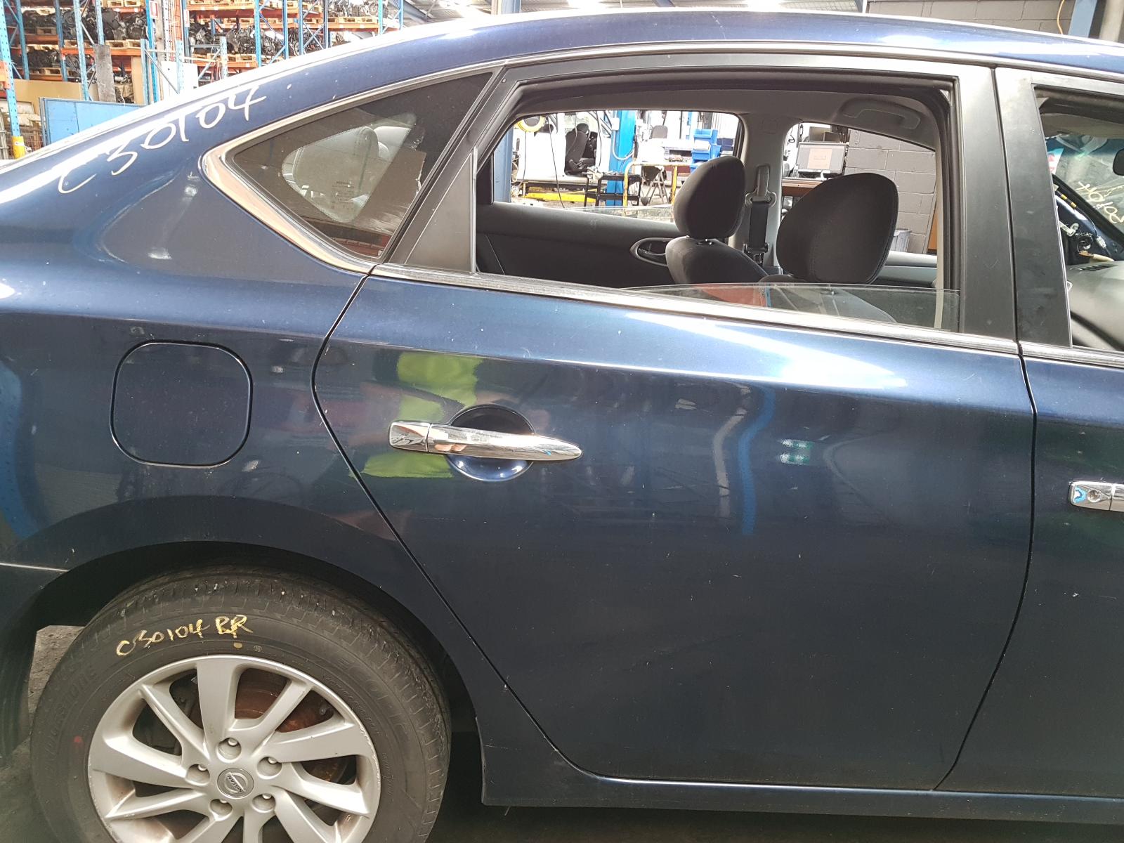 2012 Nissan Pulsar Trans/Gearbox View Auto part Trans/Gearbox Nissan Pulsar 2012