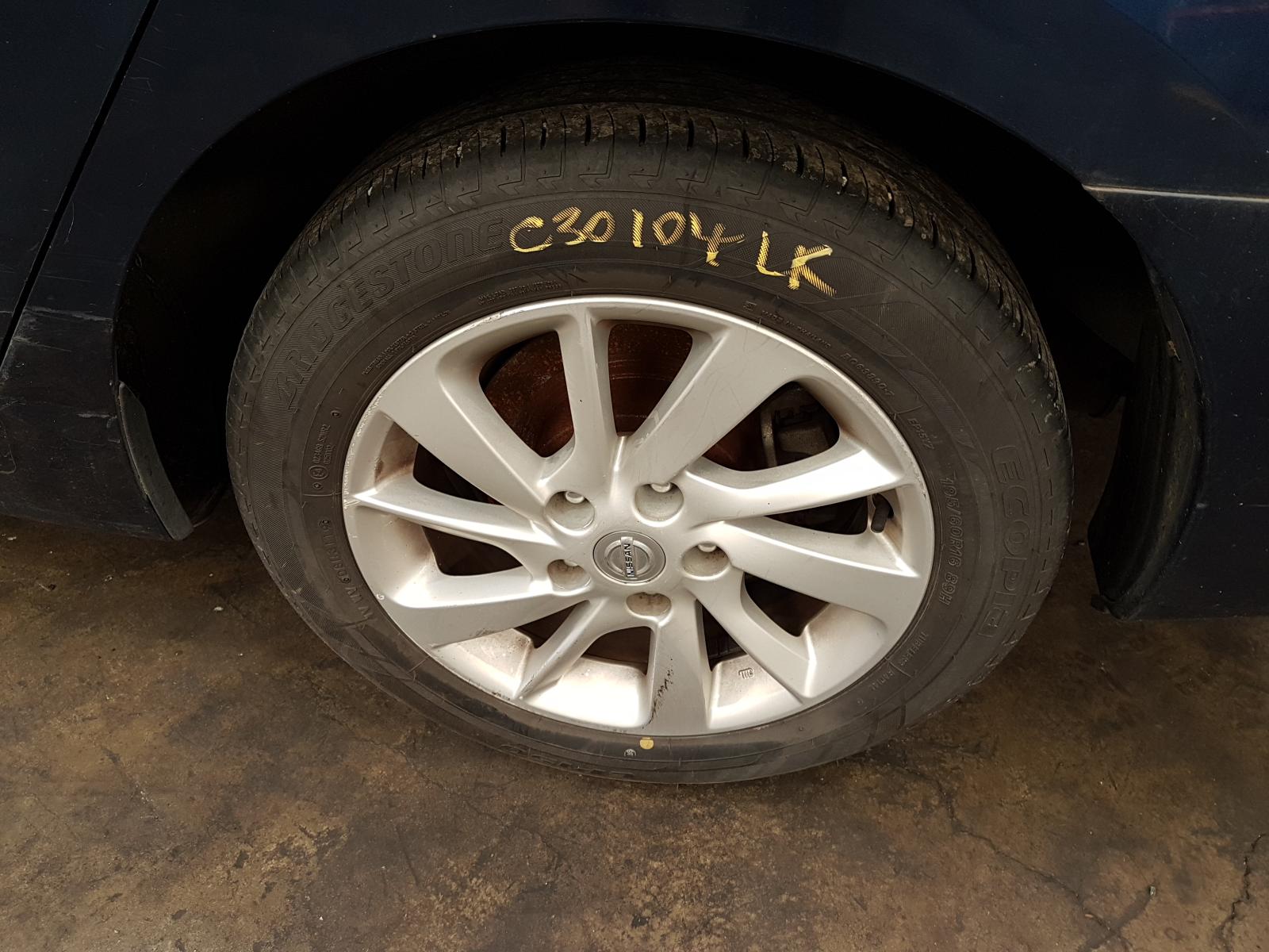 2012 Nissan Pulsar Trans/Gearbox View Auto part Trans/Gearbox Nissan Pulsar 2012