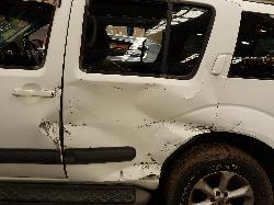 View Auto part Right Rear Door Sliding Nissan Pathfinder 2008