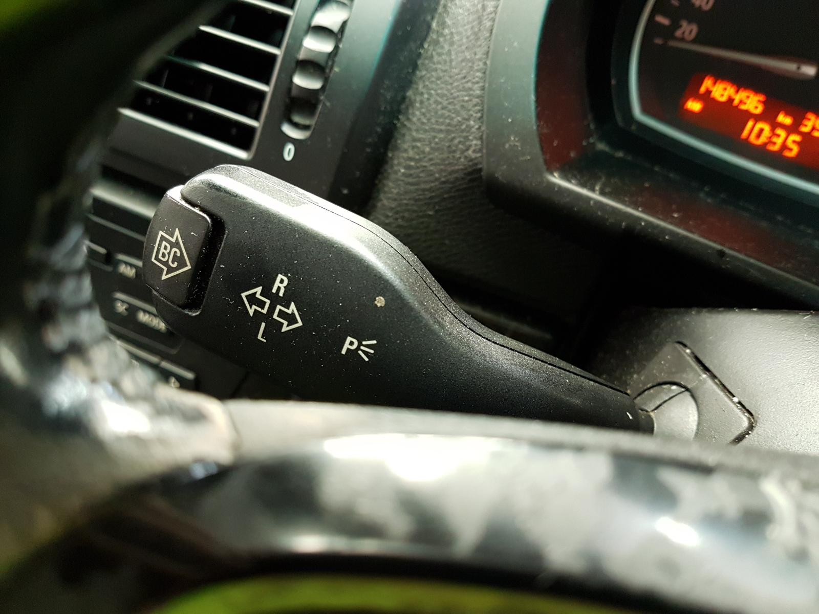 View Auto part Right Headlamp Bmw X3 2010