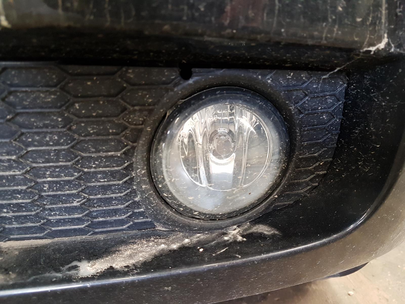 View Auto part Right Headlamp Bmw X3 2010