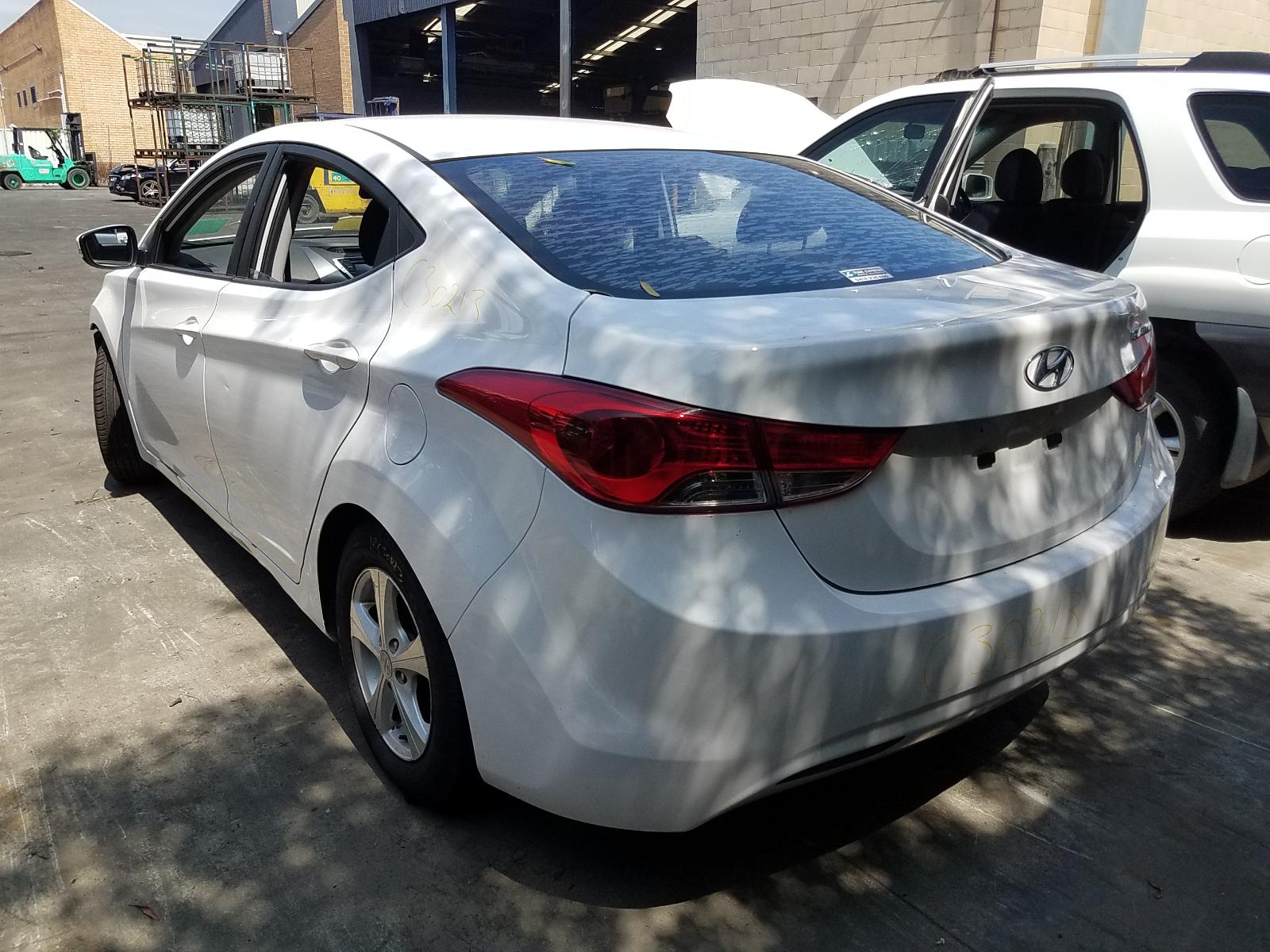 2012 Hyundai Elantra Starter View Auto part Starter Hyundai Elantra 2012