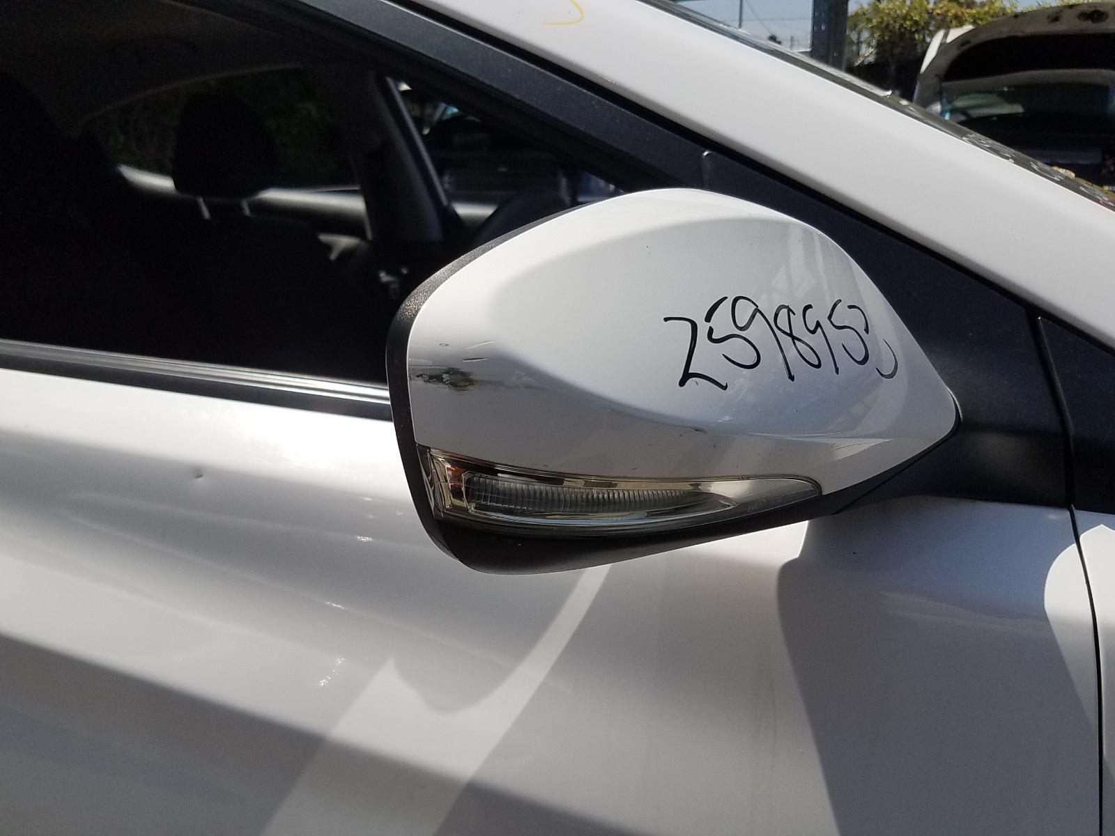 2012 Hyundai Elantra Starter View Auto part Starter Hyundai Elantra 2012