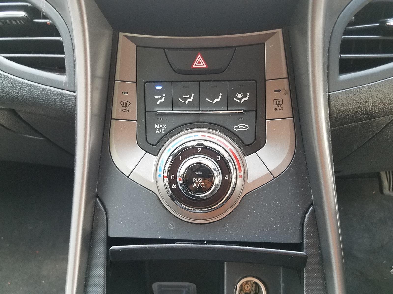 2012 Hyundai Elantra Starter View Auto part Starter Hyundai Elantra 2012