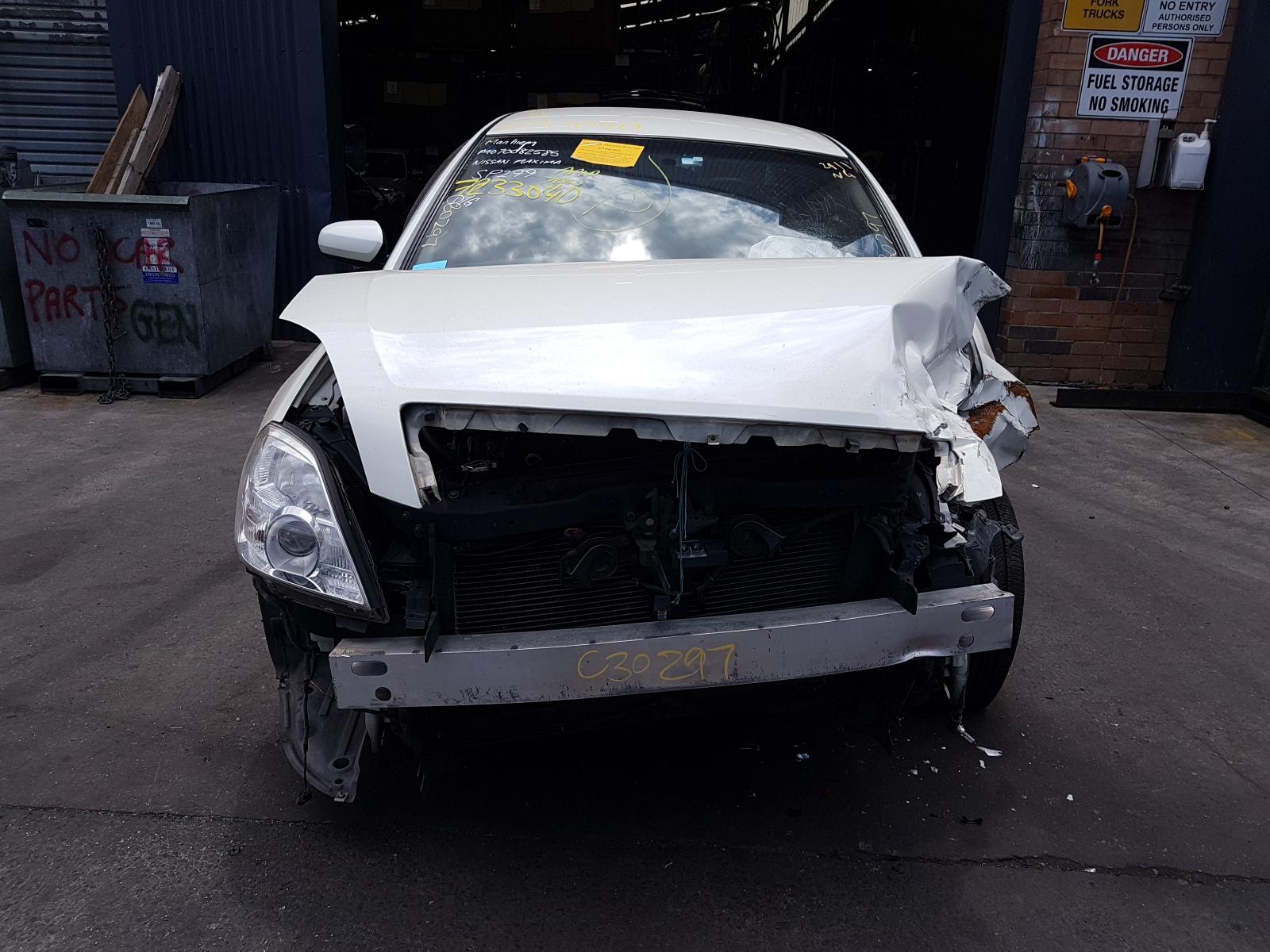 View Auto part Right Rear Wnd Reg/Motor Nissan Maxima 2008