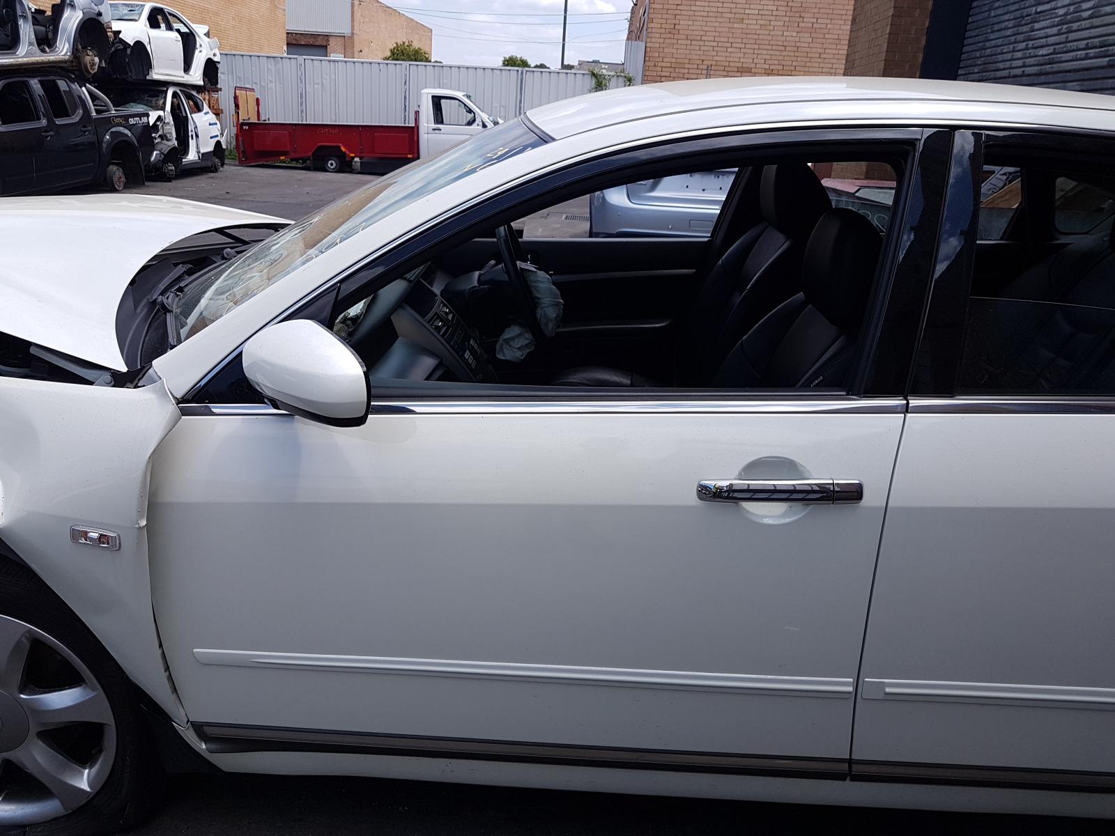 View Auto part Right Rear Wnd Reg/Motor Nissan Maxima 2008