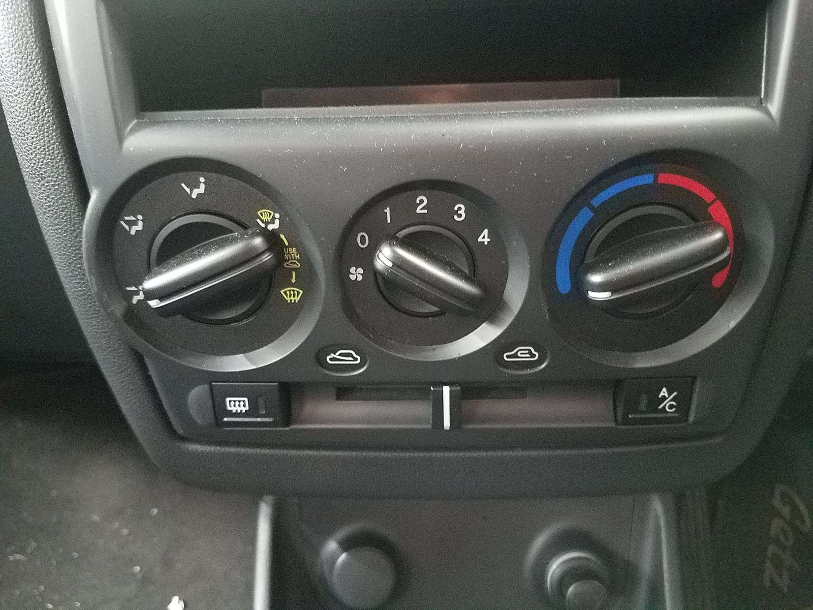 View Auto part Starter Hyundai Getz 2008