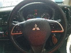 View Auto part Radio/Cd/Dvd/Sat/Tv Mitsubishi Outlander 2013