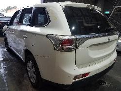 View Auto part Radio/Cd/Dvd/Sat/Tv Mitsubishi Outlander 2013