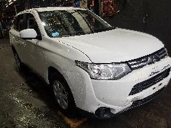 View Auto part Radio/Cd/Dvd/Sat/Tv Mitsubishi Outlander 2013