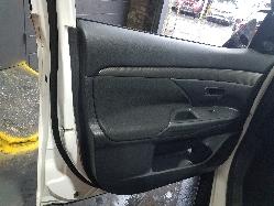 View Auto part Radio/Cd/Dvd/Sat/Tv Mitsubishi Outlander 2013