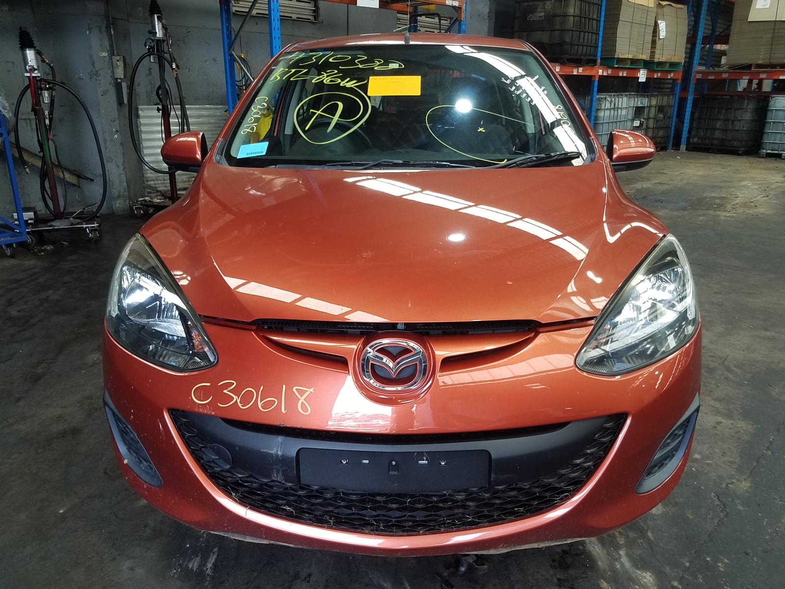 View Auto part Seatbelt/Stalk Mazda 2 2010