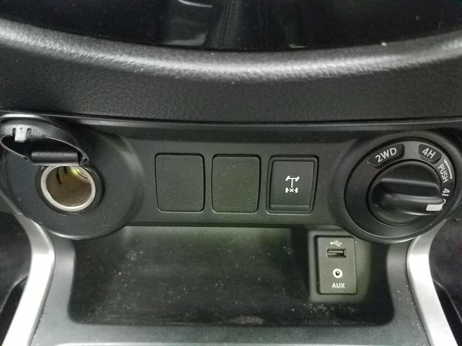 View Auto part Right Front Lower Control Arm Nissan Navara 2018