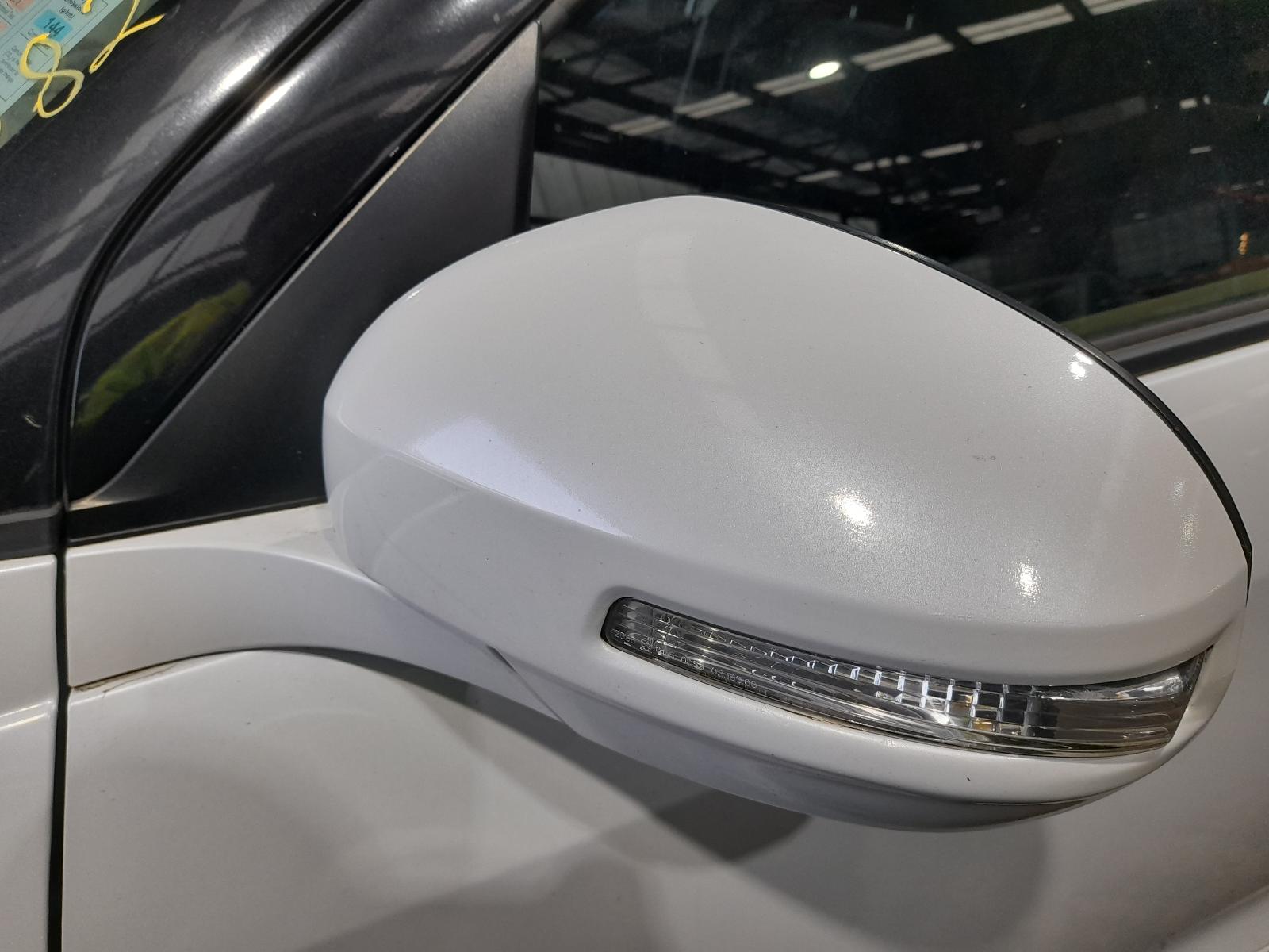 View Auto part Left Front Strut Suzuki Swift 2012