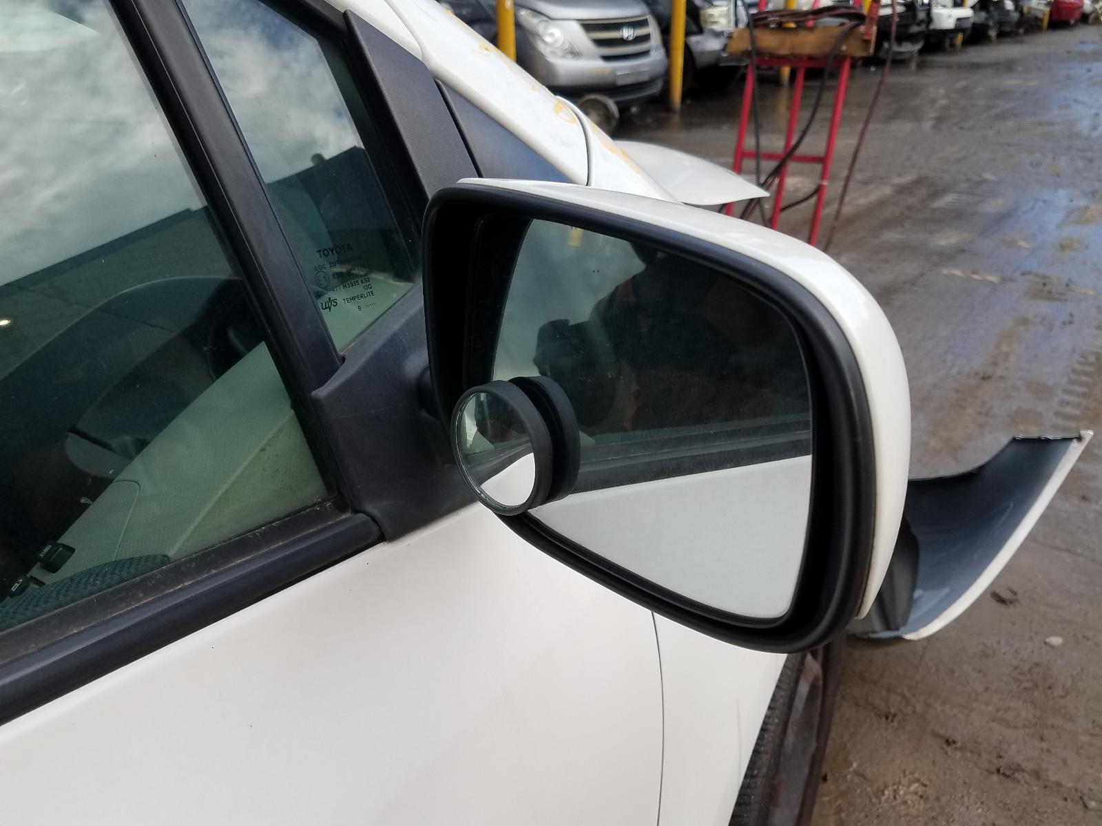 View Auto part Right Front Window Reg/Motor Toyota Yaris 2009