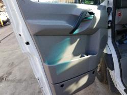 View Auto part Door/Boot/Gate Lock Mercedes Sprinter 2017