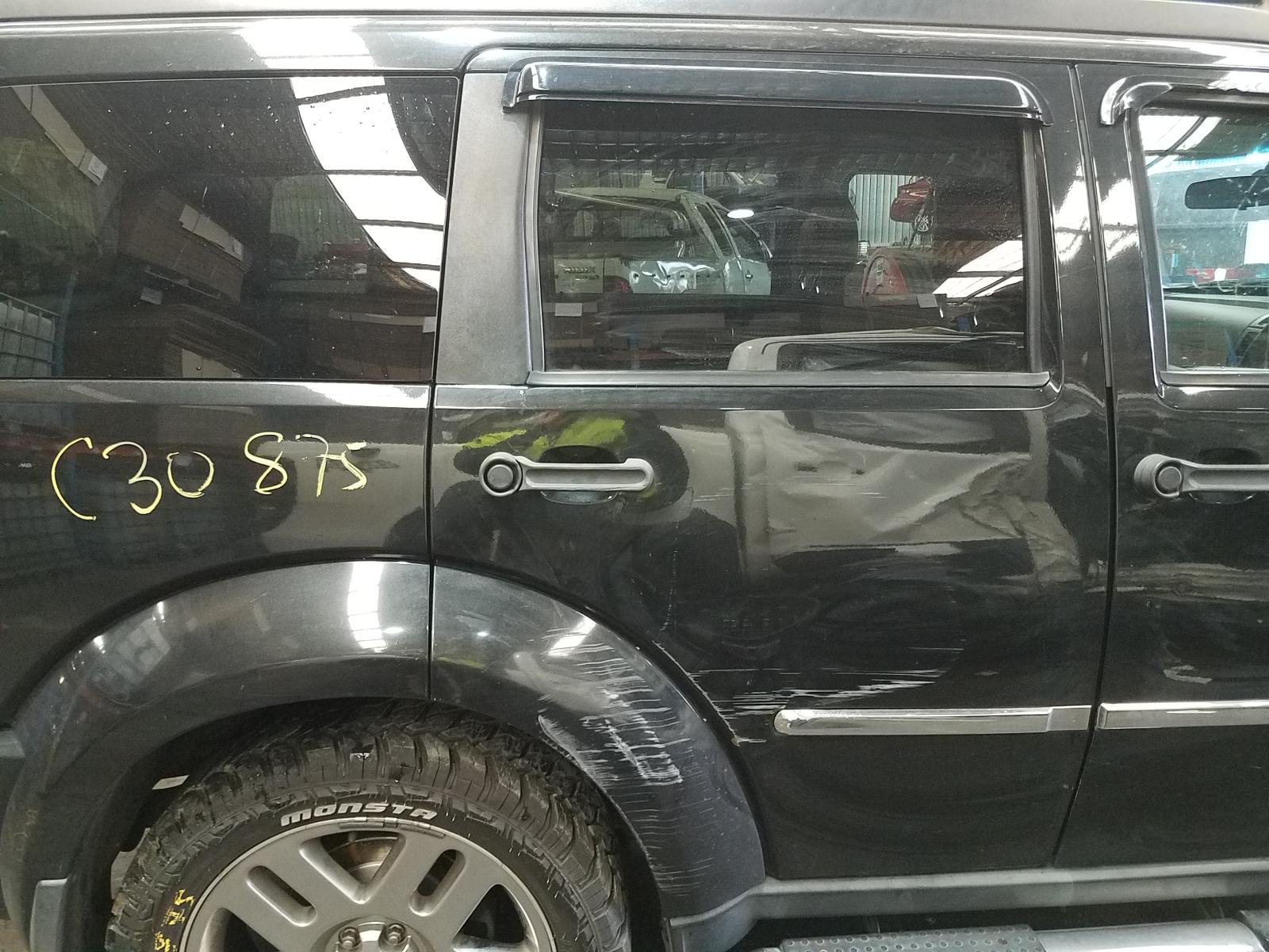 View Auto part Rear Garnish Dodge Nitro 2011