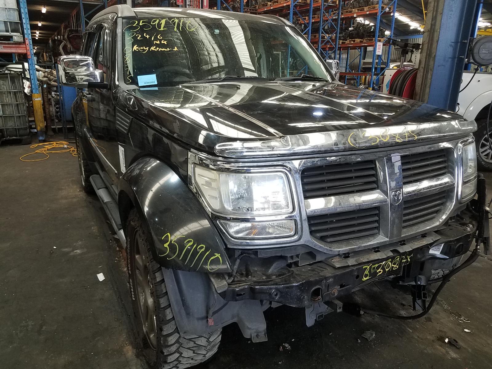 View Auto part Rear Garnish Dodge Nitro 2011