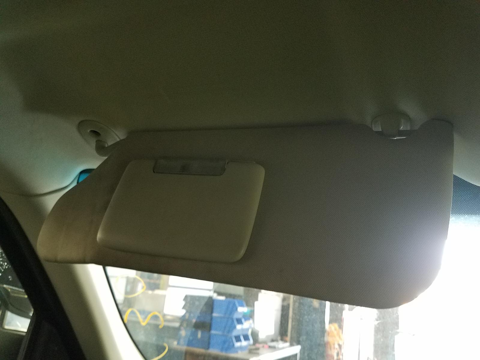 View Auto part Rear Garnish Dodge Nitro 2011