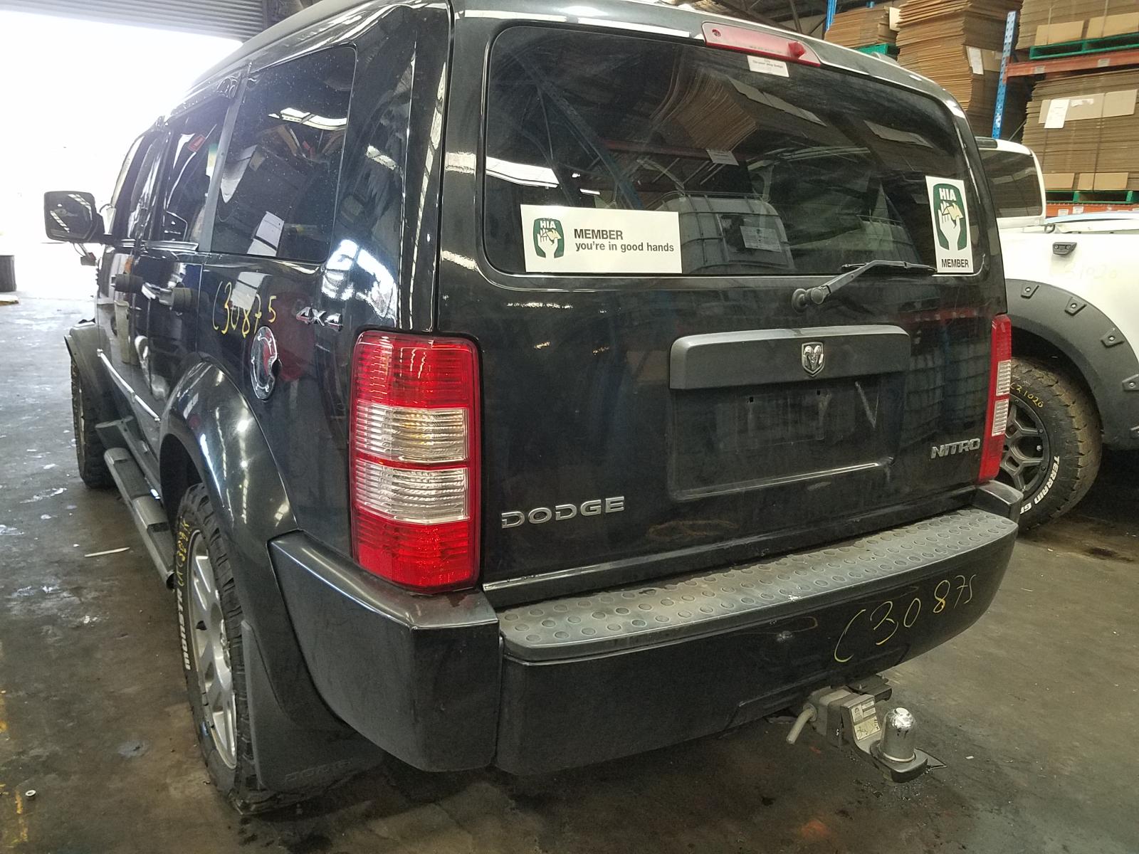 View Auto part Rear Garnish Dodge Nitro 2011