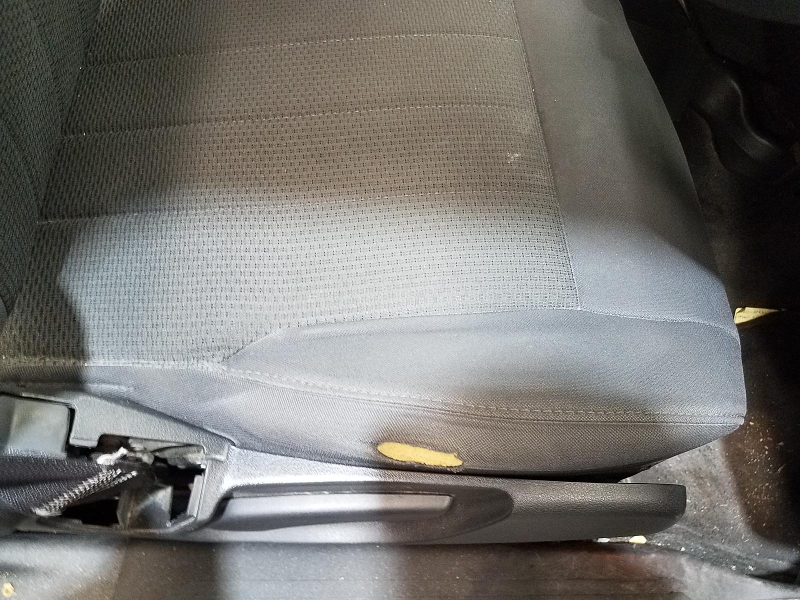 View Auto part Rear Garnish Dodge Nitro 2011