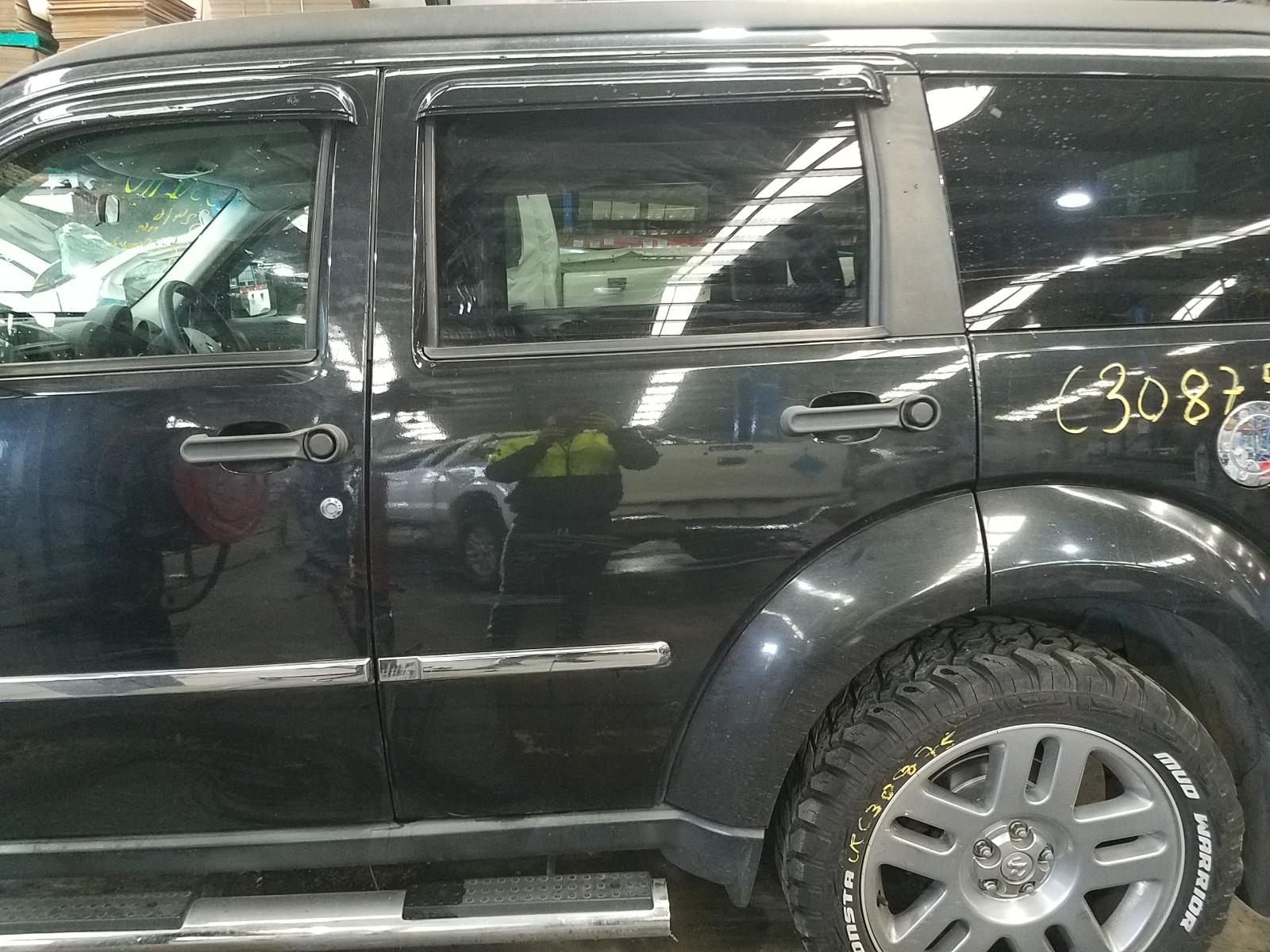 View Auto part Rear Garnish Dodge Nitro 2011