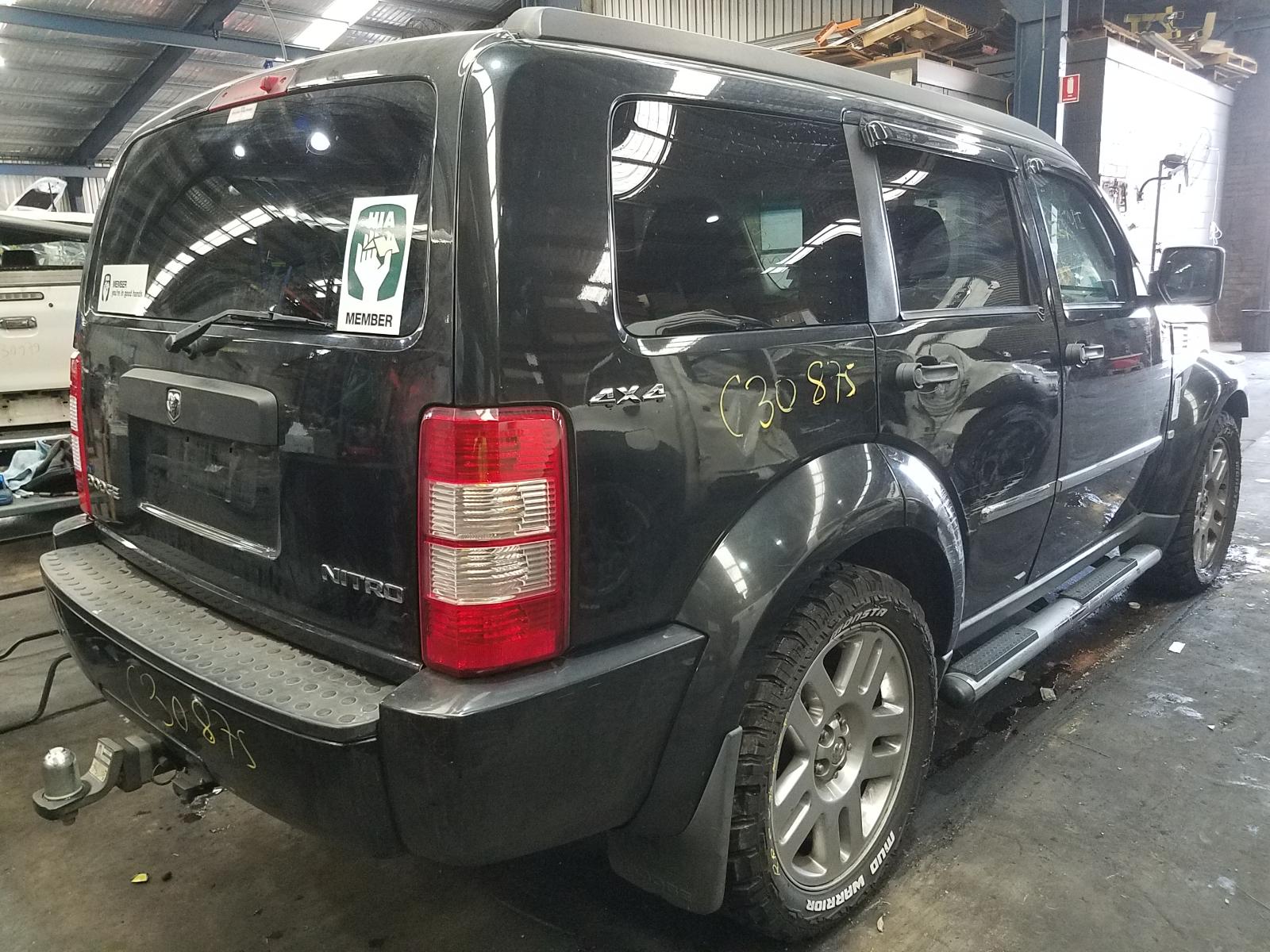 View Auto part Rear Garnish Dodge Nitro 2011