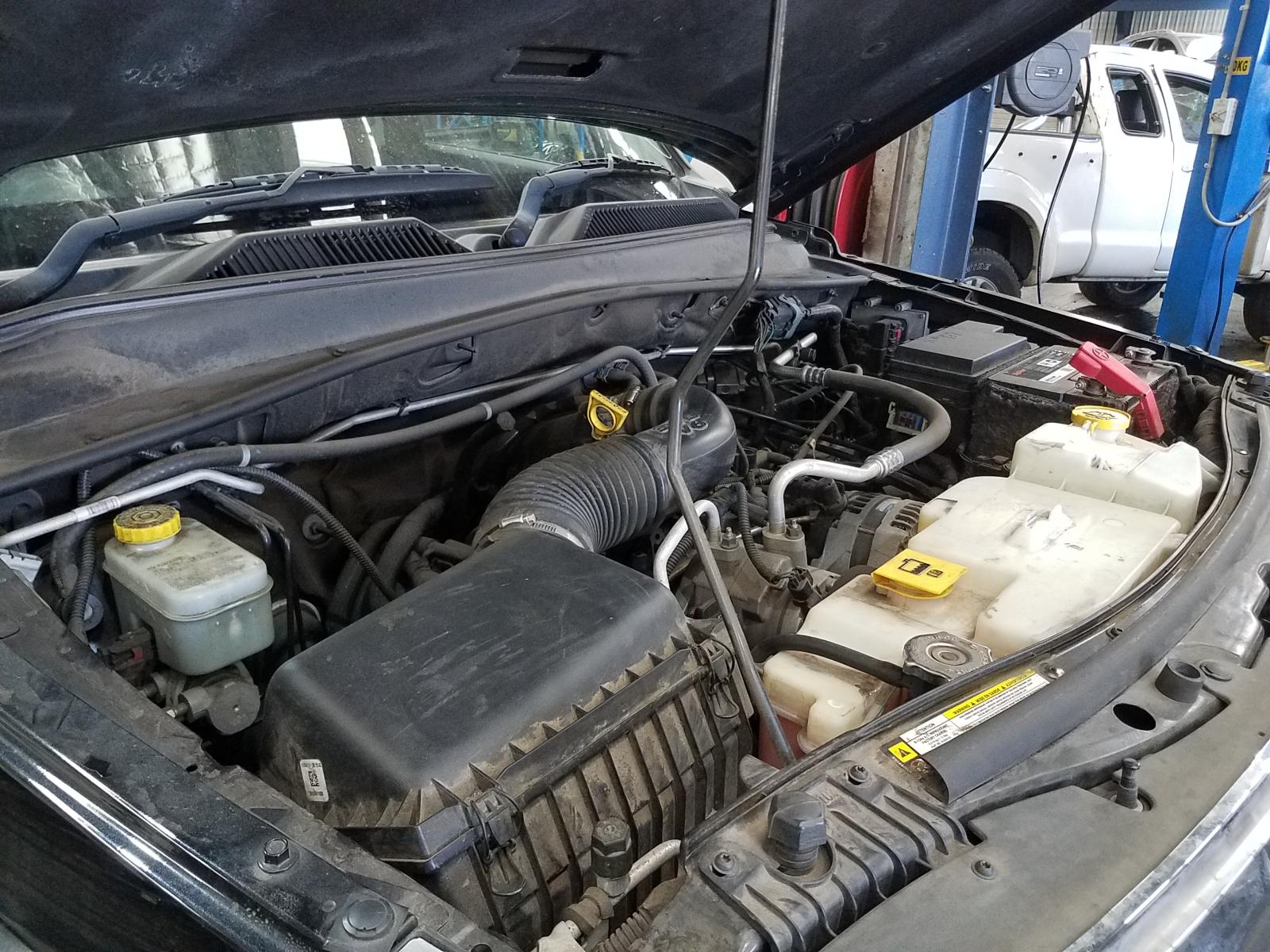 View Auto part Rear Garnish Dodge Nitro 2011