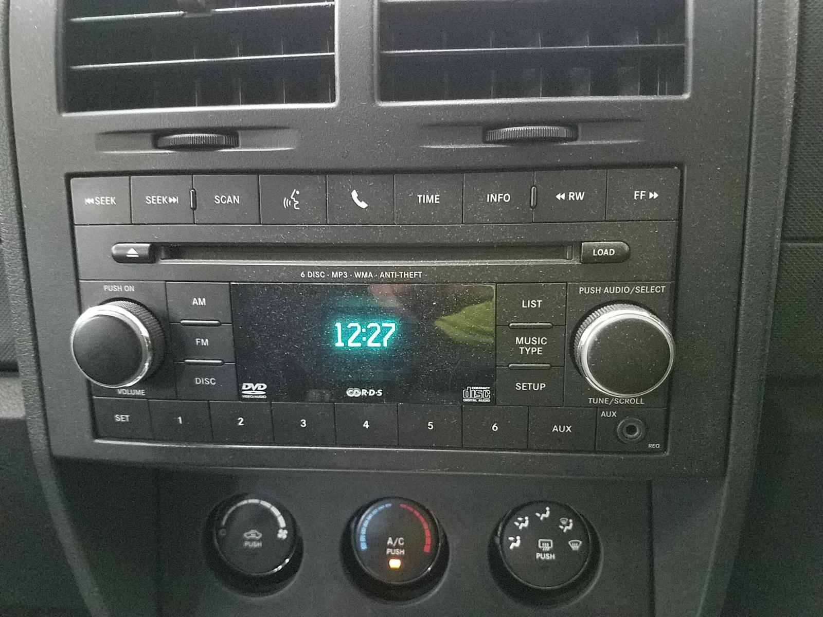 View Auto part Rear Garnish Dodge Nitro 2011