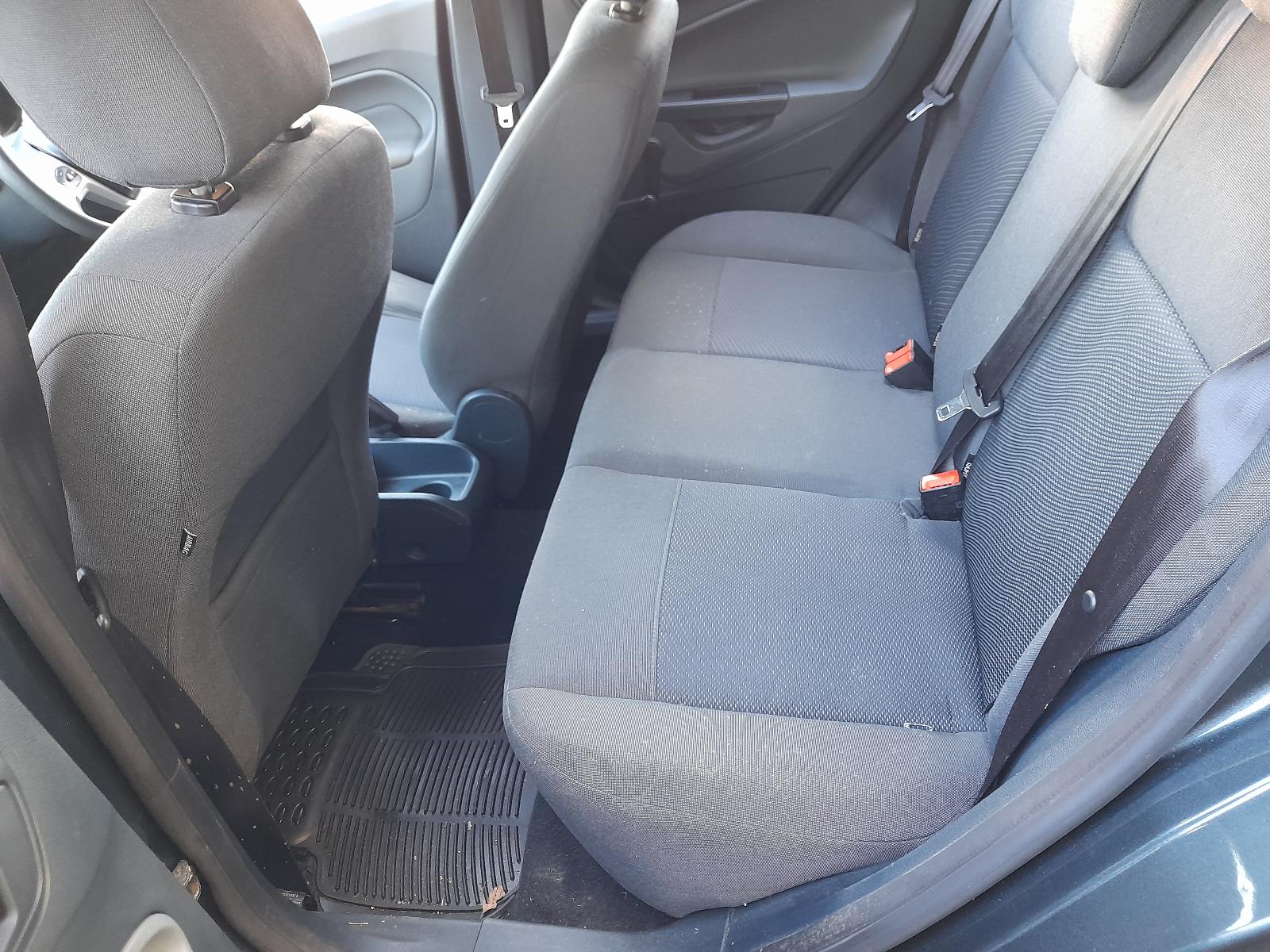View Auto part Radio/Cd/Dvd/Sat/Tv Ford Fiesta 2012