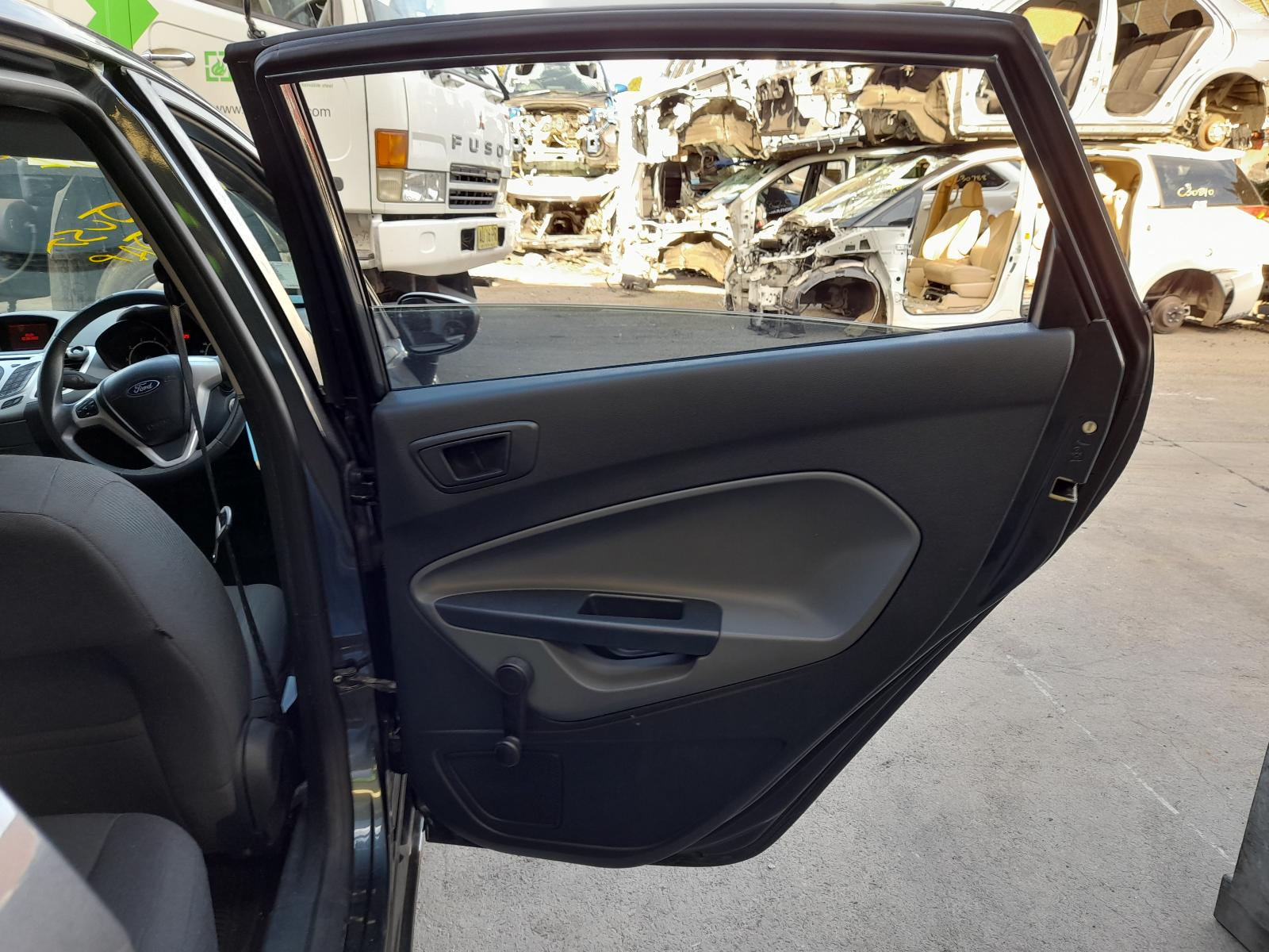 View Auto part Radio/Cd/Dvd/Sat/Tv Ford Fiesta 2012