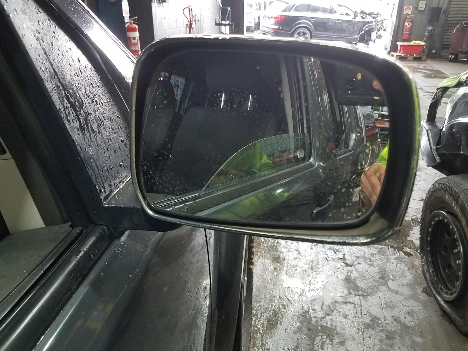 View Auto part Misc Nissan Navara 2007