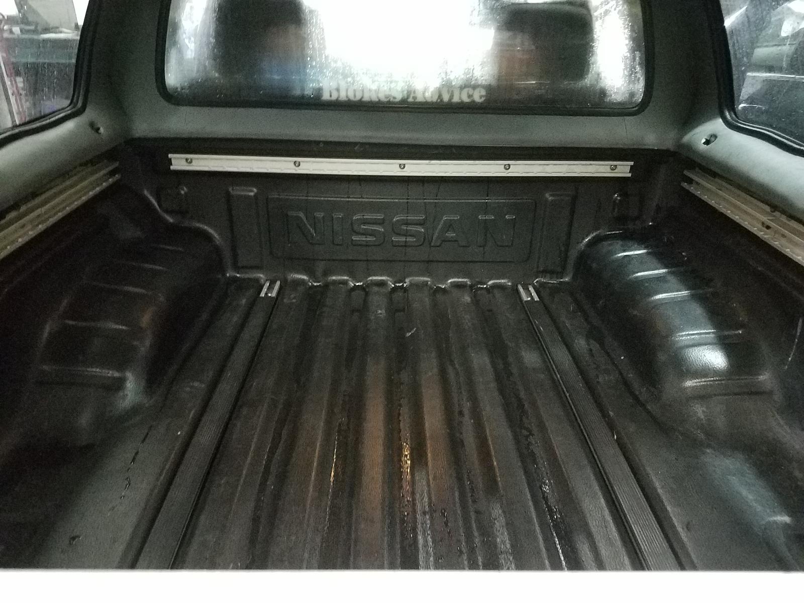 View Auto part Misc Nissan Navara 2007