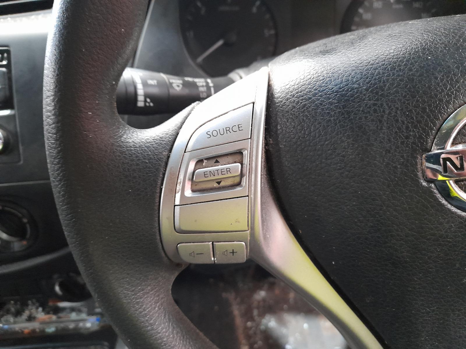 View Auto part Fuse Box Nissan Navara 2016