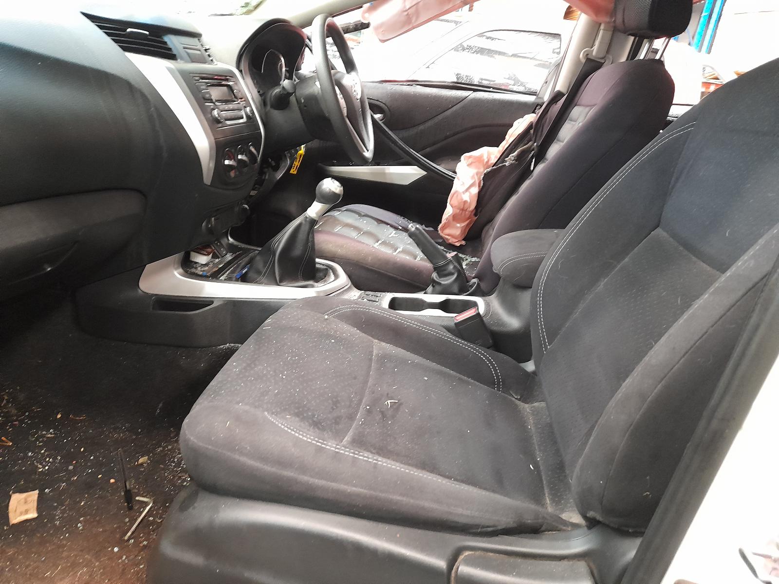View Auto part Fuse Box Nissan Navara 2016