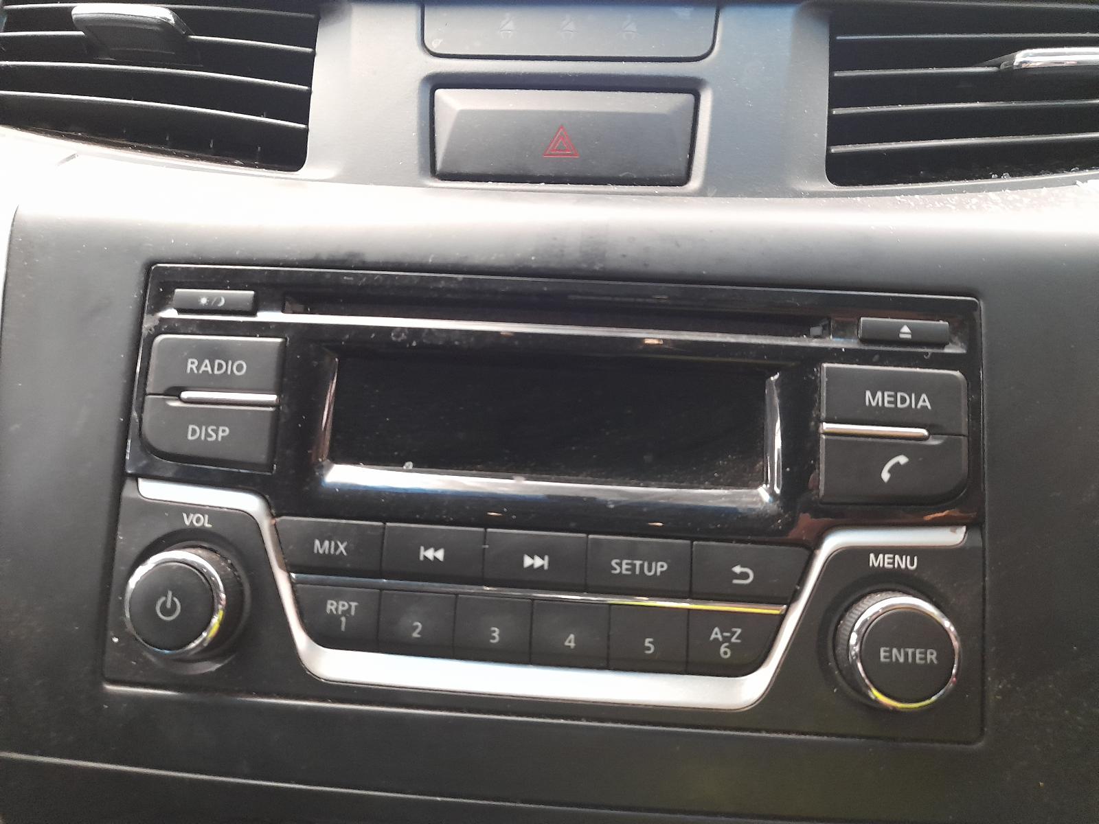 View Auto part Fuse Box Nissan Navara 2016