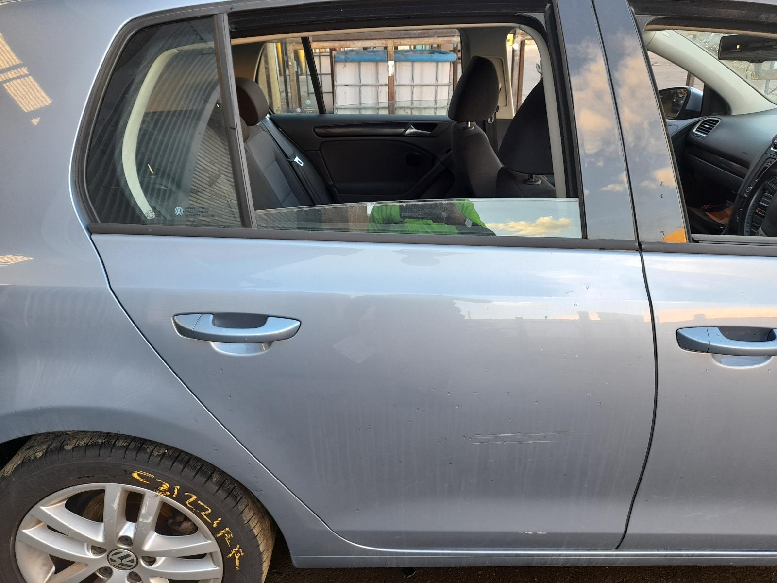 View Auto part Trans/Gearbox Volkswagen Golf 2011