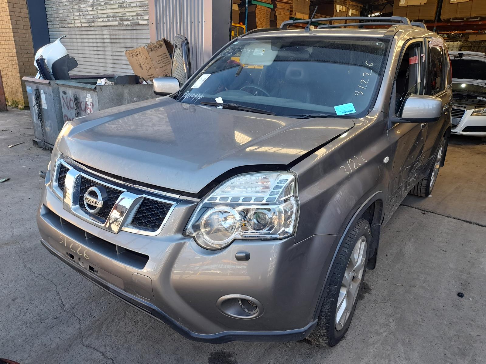 View Auto part Left Front Door Window Nissan Xtrail 2010