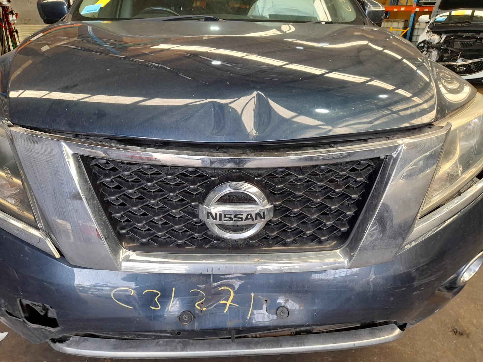 View Auto part Fuse Box Nissan Pathfinder 2013