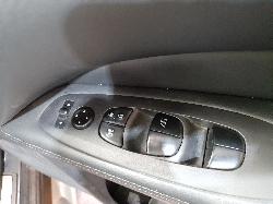 View Auto part Fuse Box Nissan Pathfinder 2013