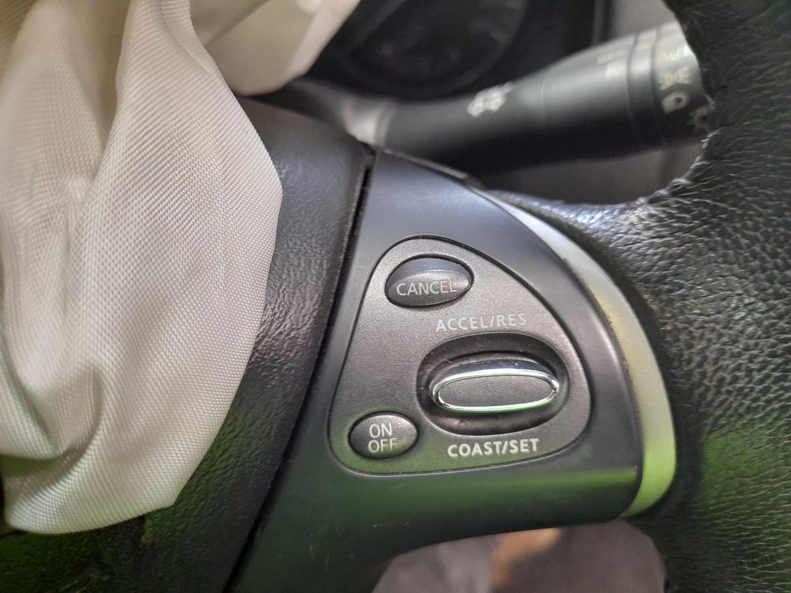 View Auto part Fuse Box Nissan Pathfinder 2013