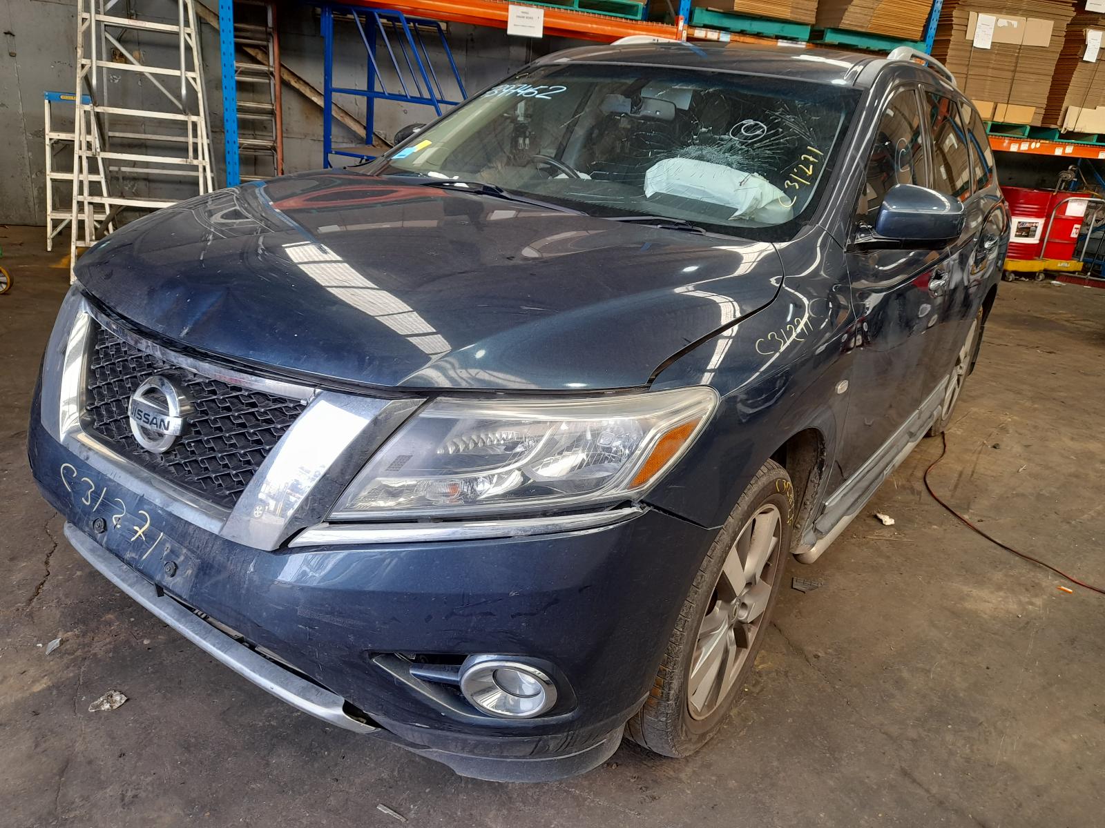 View Auto part Fuse Box Nissan Pathfinder 2013